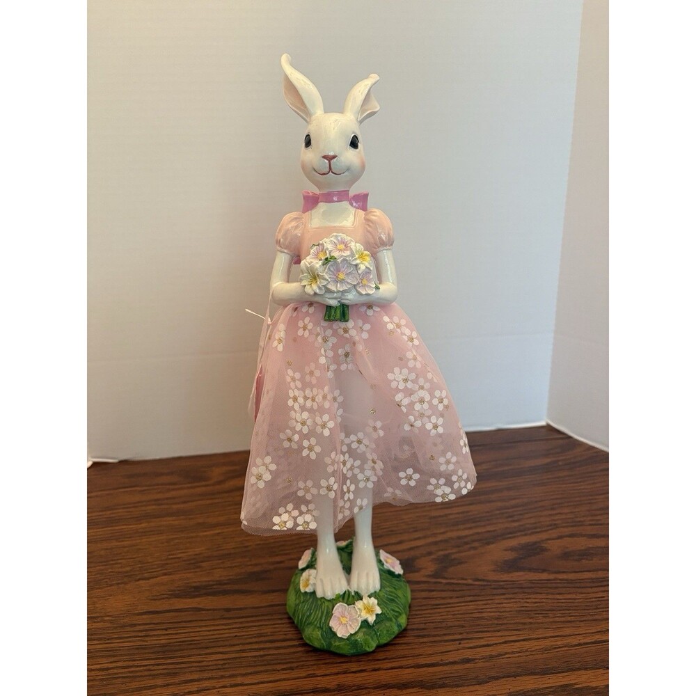 She Bunny "Spring Gatherings" Easter Decor